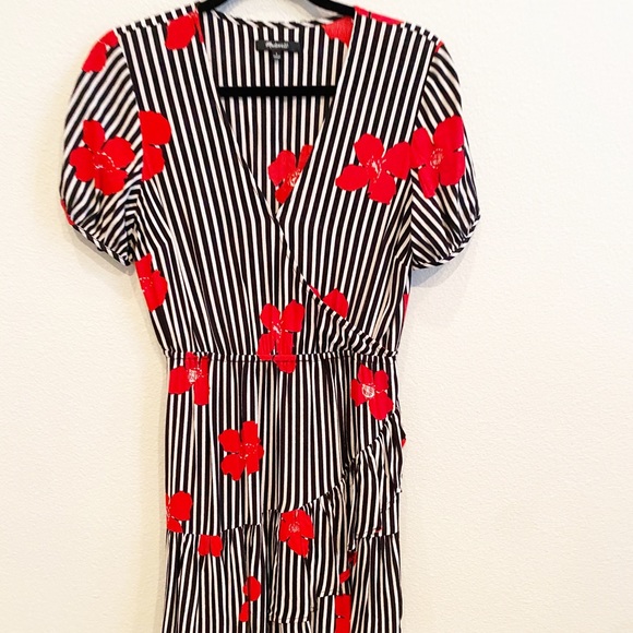 Madewell Ruffle Wrap Dress Candied Orchids 4 - Picture 8 of 11